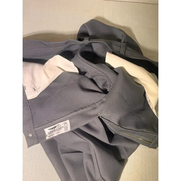 Wrangler’s code 82GY = Gray. medium-to-dark charcoal gray Vintage Cowboy  NWOT - Picture 11 of 11